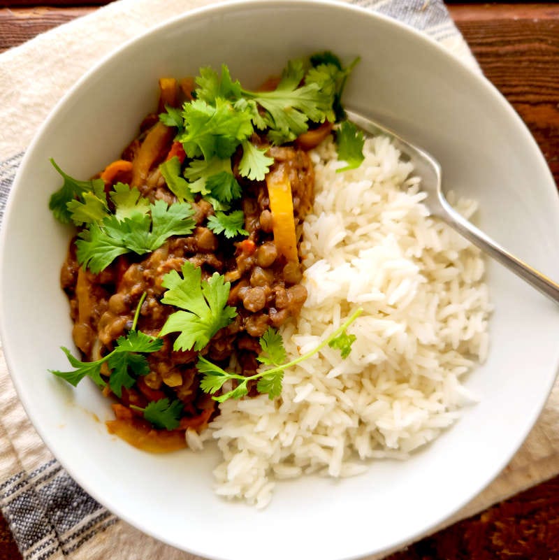lentejas guisadas y arroz lentejas guisadas y arroz