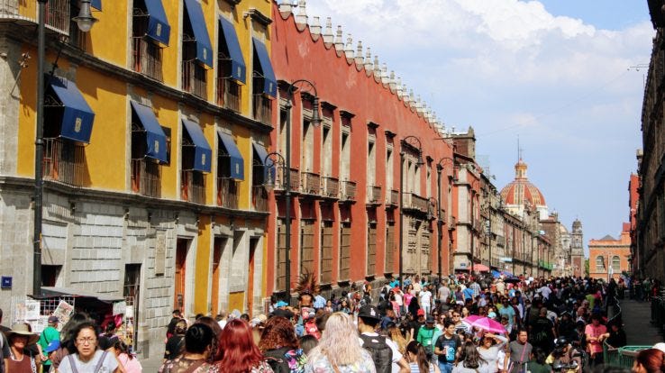 The Grim Truth About Living in Latin America - Mike Polischuk