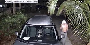 Bradenton Police Warn Public After Spike in Guns Stolen from Unlocked Cars