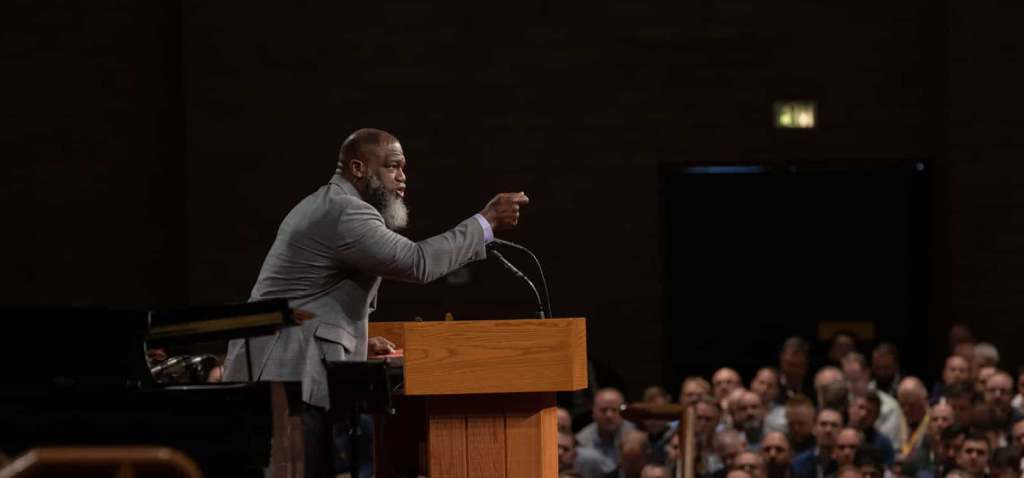 Voddie Baucham - Favorite Pastors Series - The Official Scott Roberts  Website