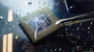 First graphene semiconductor ...