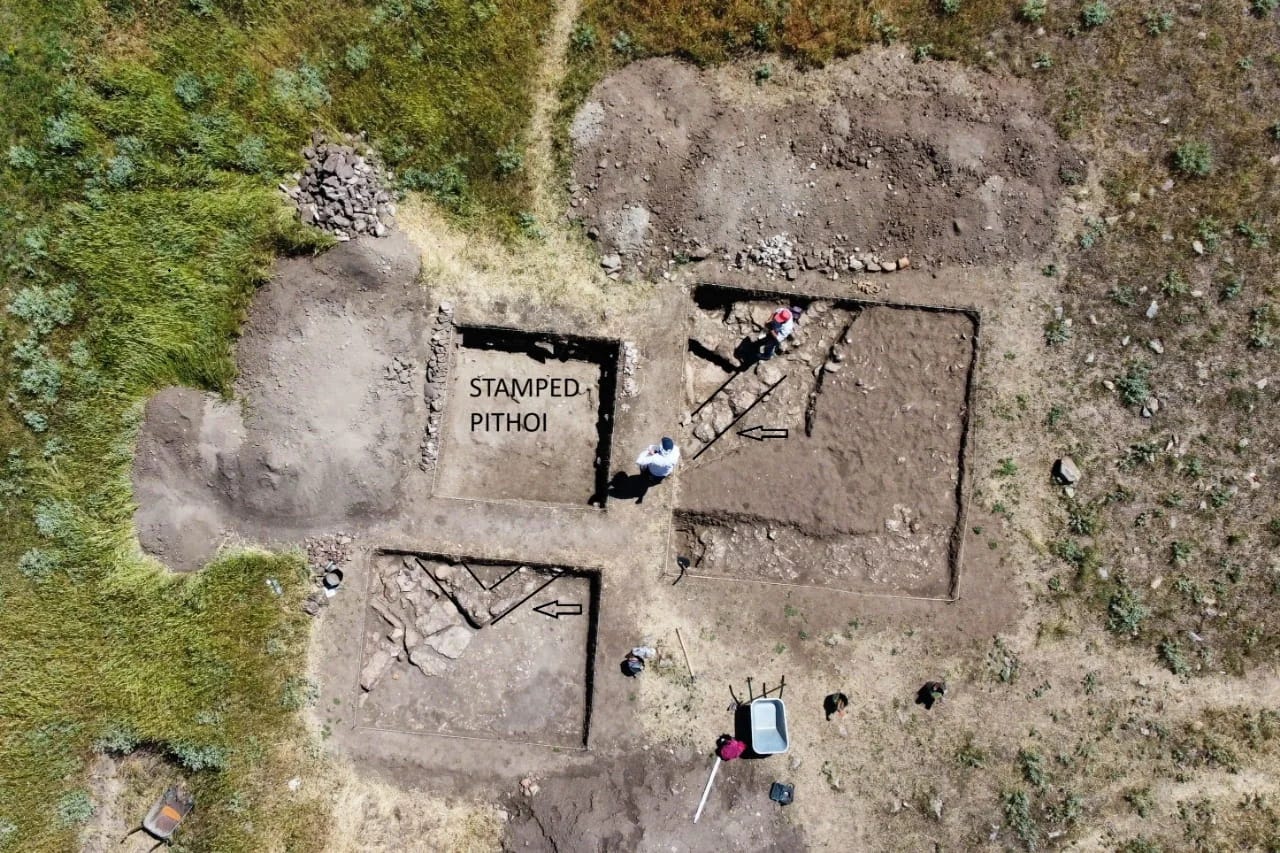 Aerial view of the storage area where a pithos bearing an image of Demeter was found. © Dejan Gjorgjievski Aerial view of the storage area where a pithos bearing an image of Demeter was found. © Dejan Gjorgjievski