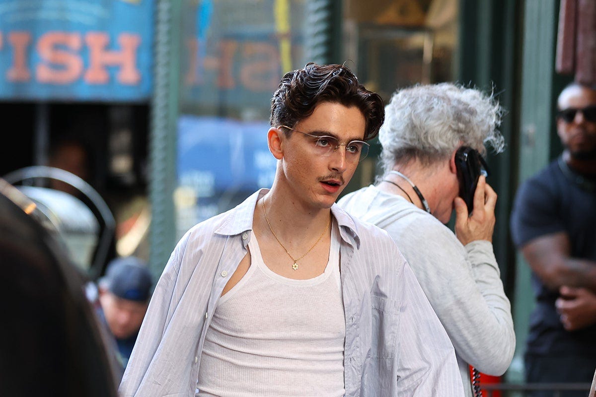 The Jewish Details in Timothée Chalamet's New Film 'Marty Supreme' Are So  Good – Kveller