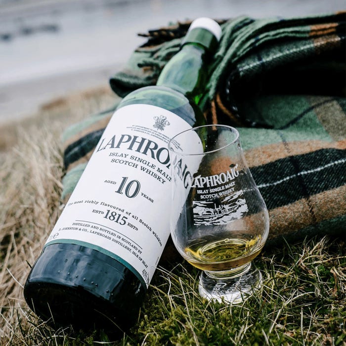 Laphroaig 10 Years Old Single Malt – Henry&#39;s Liquor House