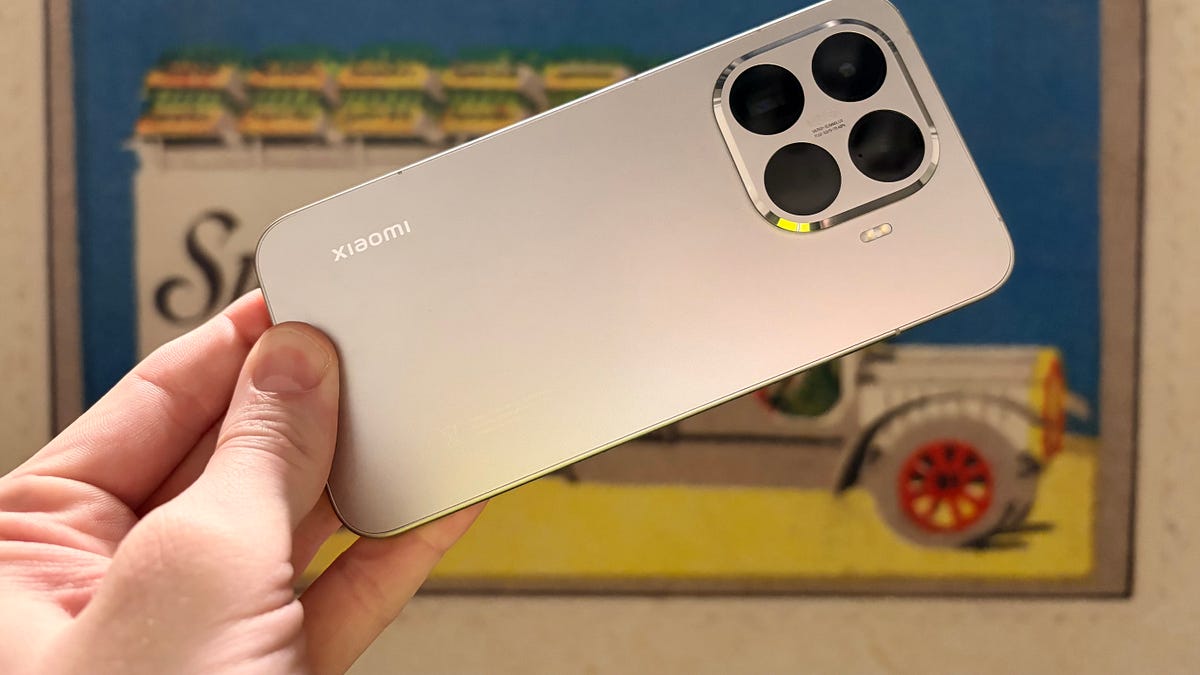 Xiaomi 15T Pro review: no nonsense - by Sam Byford