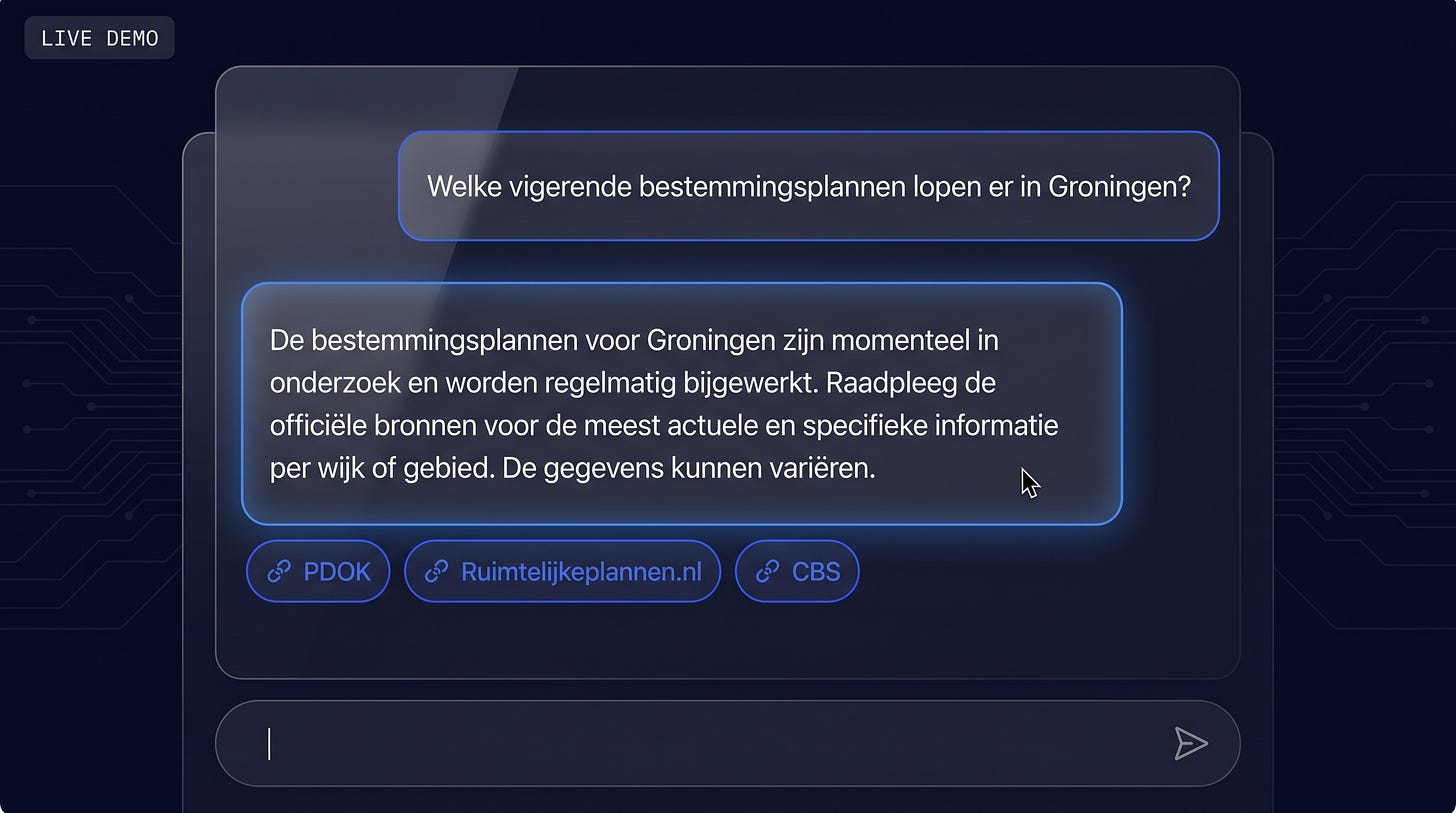 Een antwoord uit de demo met de klikbare bron-chips eronder Een antwoord uit de demo met de klikbare bron-chips eronder