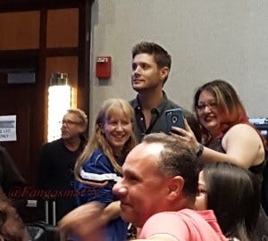 fave director2_v02-1