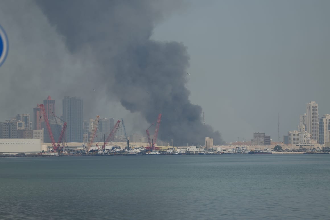 Iran launches missile attack on U.S. Navyâs 5th Fleet in Manama