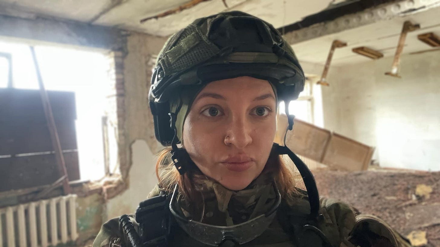 Немає опису світлини. Немає опису світлини.