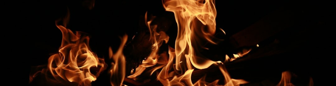 close up photo of fire