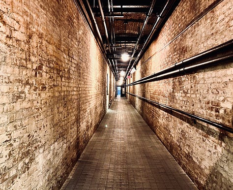 brick, pipes, tour, panels, wine