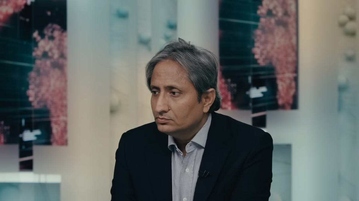 While We Watched' review: A documentary on Ravish Kumar that finds idealism  in distress - The Hindu While We Watched' review: A documentary on Ravish Kumar that finds idealism  in distress - The Hindu