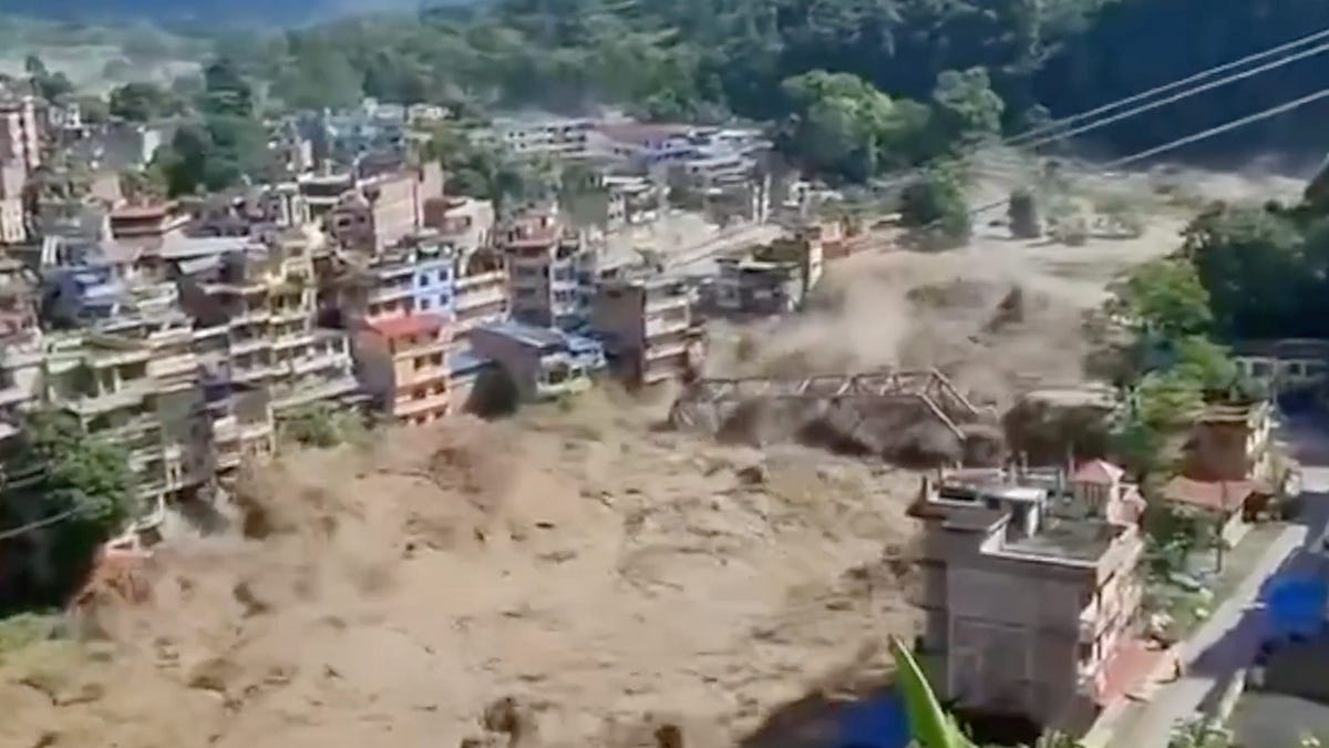 The Nepal Floods Were Actually Caused By The Richest People In The World