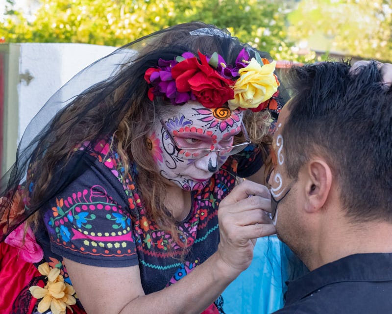 20251109-AllSoul'sProcession-16-Edit.jpg 20251109-AllSoul'sProcession-16-Edit.jpg