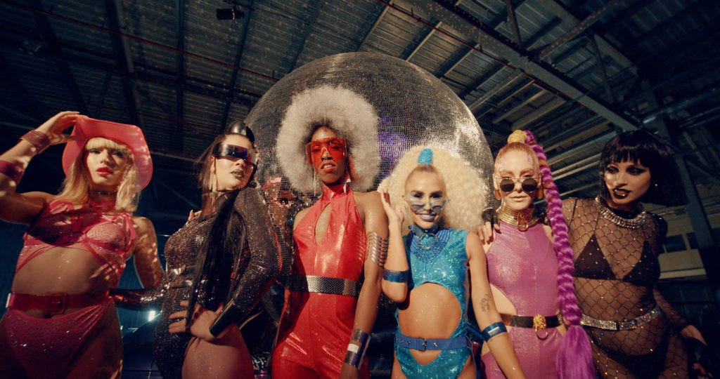  Glitterbox