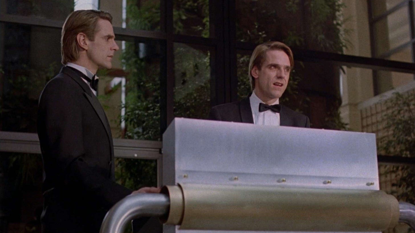 Dead Ringers | Still features Jeremy Irons as Beverly and Elliot Mantle.