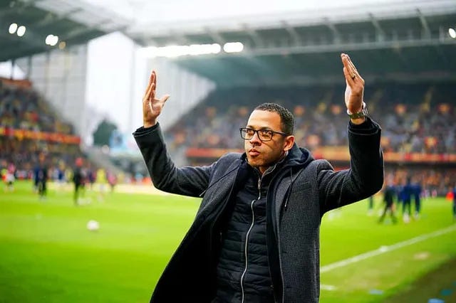 Mercato Strasbourg : Liam Rosenior sur les radars d'un club de Premier League Mercato Strasbourg : Liam Rosenior sur les radars d'un club de Premier League
