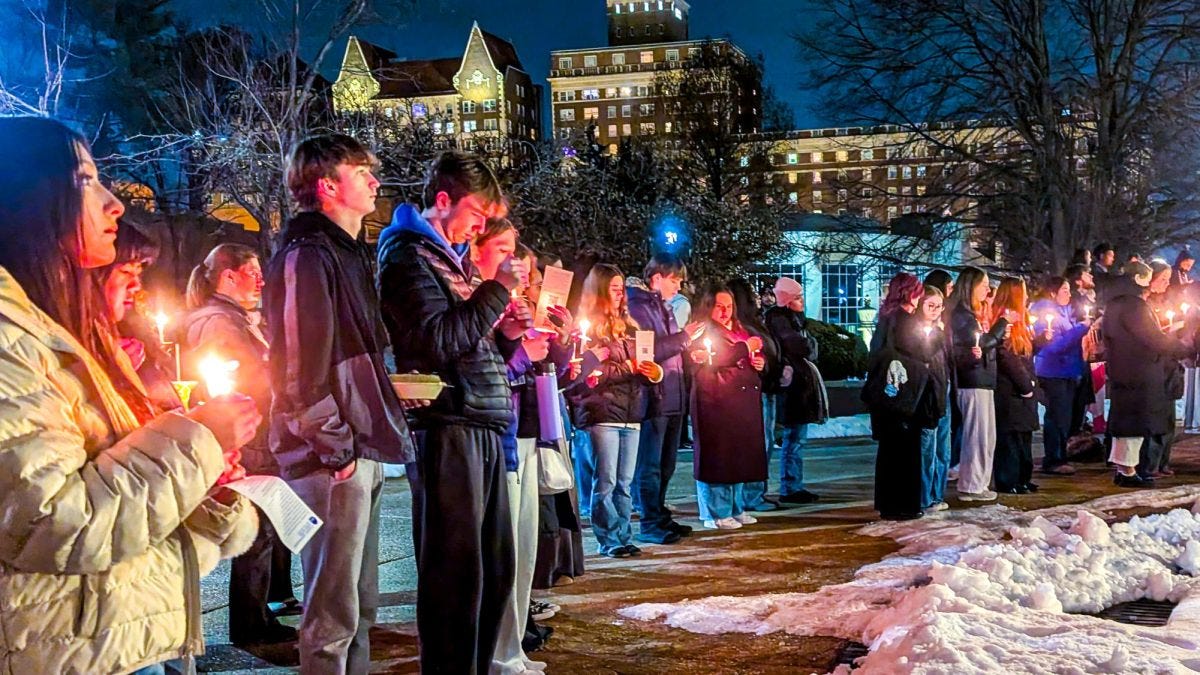 Victims of ICE violence honored at candlelit vigil – The University News