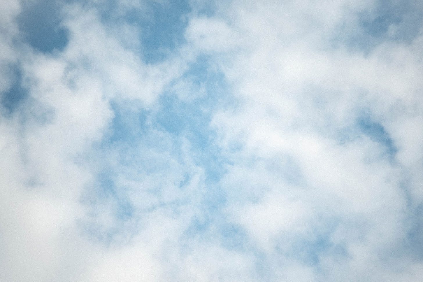 blue sky filled with many clouds