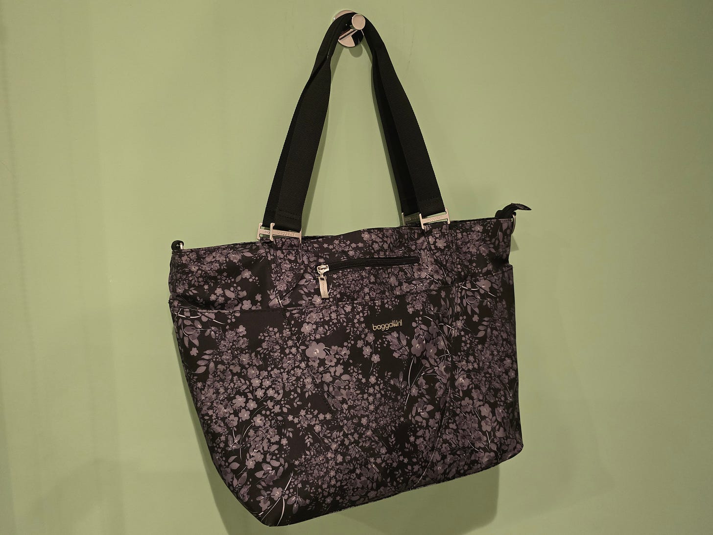 Black and purple floral tote bag Black and purple floral tote bag