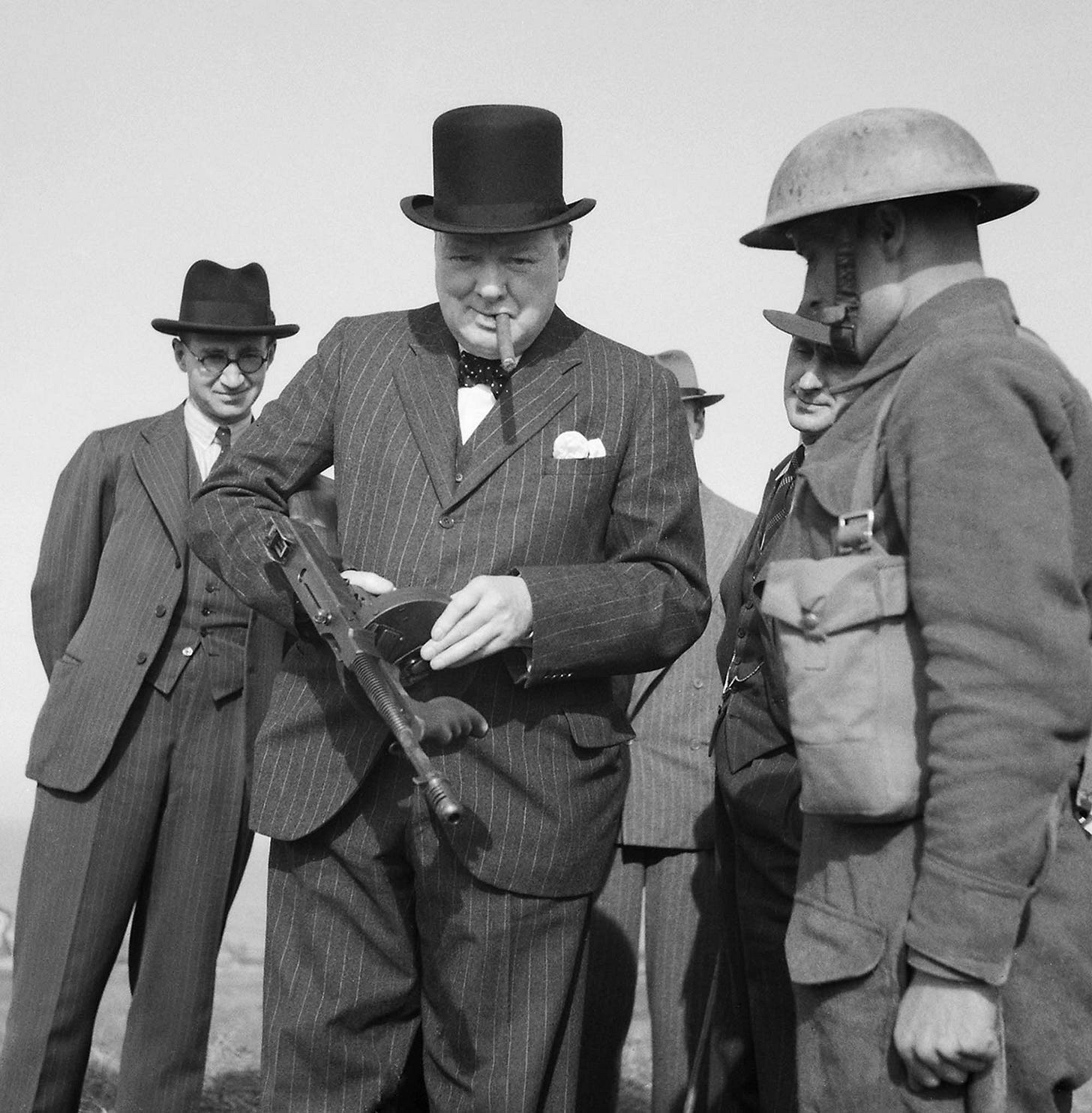 Winston Churchill with a Tommy Gun during an inspection near Hartlepool,  1940 - Rare Historical Photos
