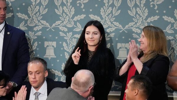 Who are Sage Blair and Michelle Blair, Donald Trump's guests at the ... Who are Sage Blair and Michelle Blair, Donald Trump's guests at the ...