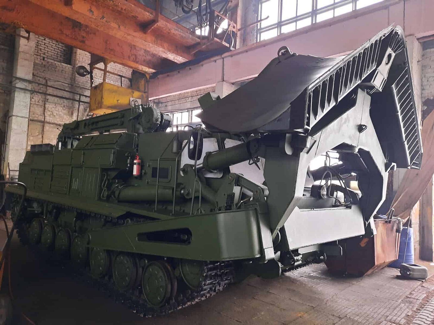 Шляхопрокладач БАТ-2 Збройних сил України. Січень 2022. Фото: ДК «Укроборонпром»