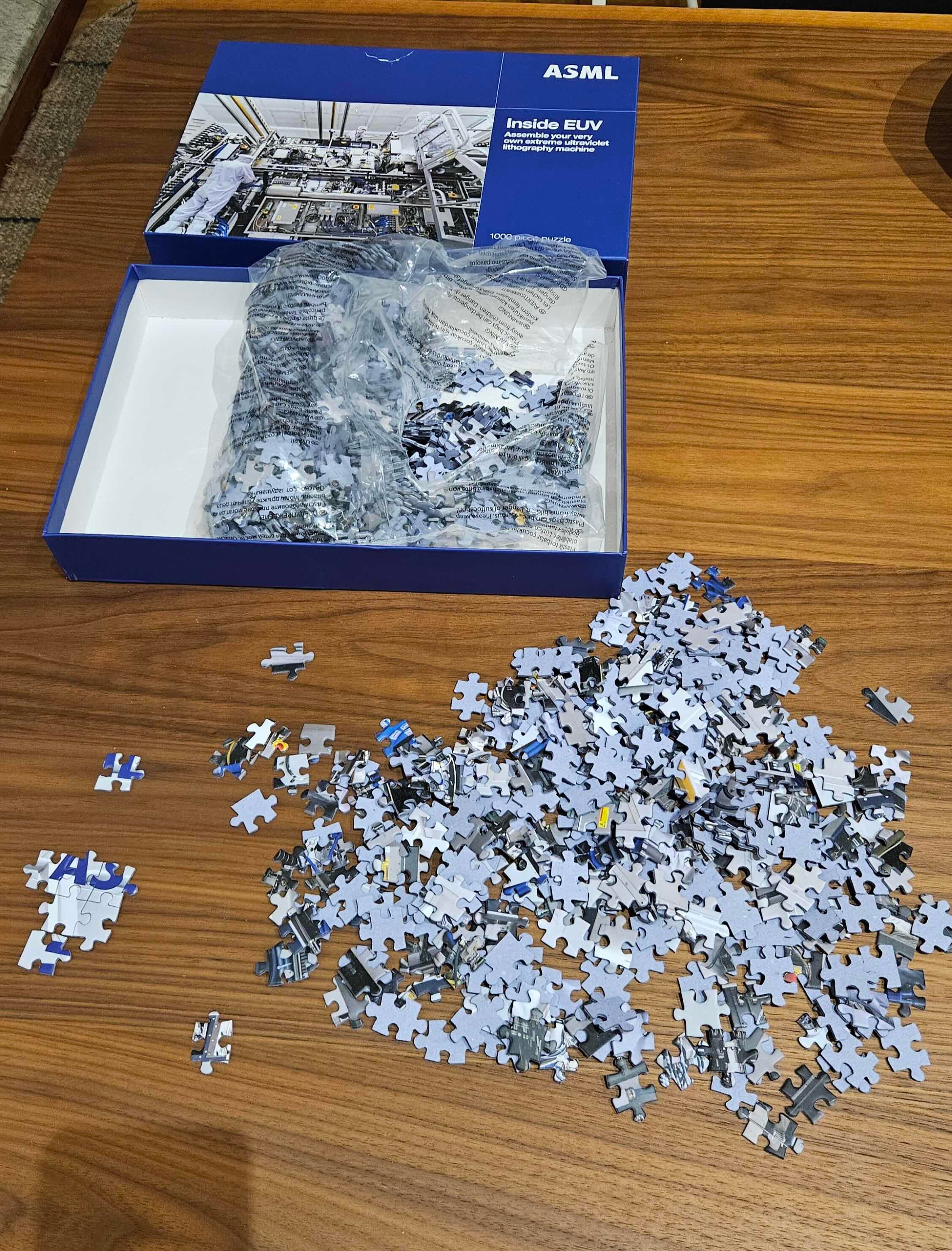 Il puzzle di ASML: Gordon Moore - Alessandro Aresu