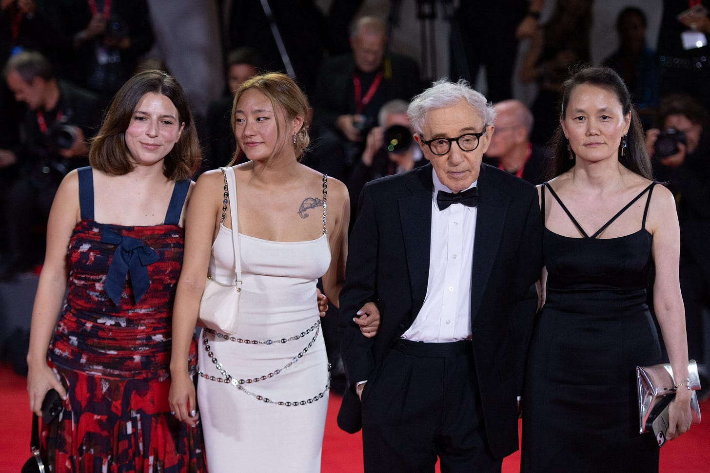Woody Allen Joined By Wife Soon-Yi Previn & Their Daughters On Red Carpet  Of Venice Film Festival - IMDb