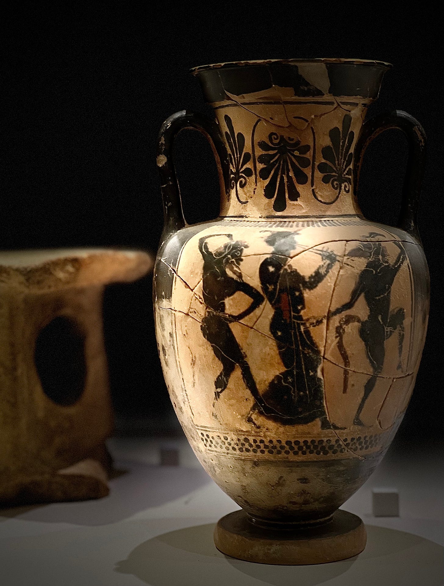A close-up of a vase

Description automatically generated