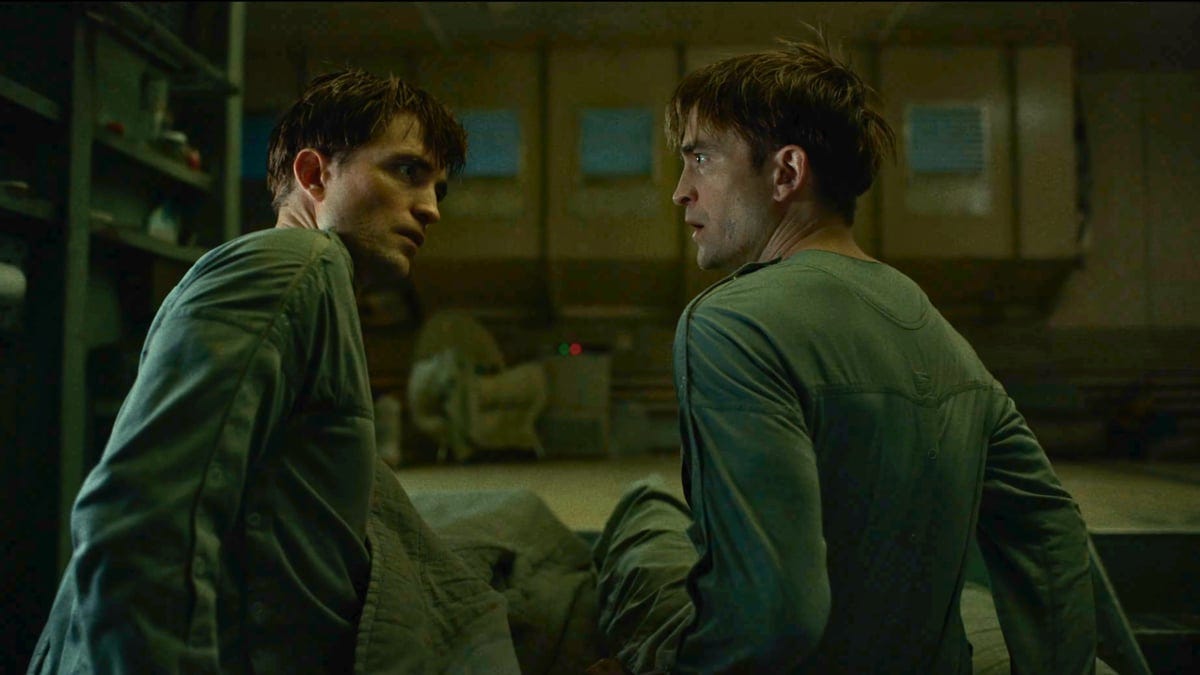 Robert Pattinson Stars Alongside Himself In 'Mickey 17' Trailer