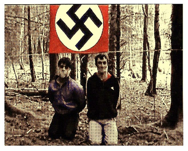 Un macabro vídeo viral en YouTube le lleva a infiltrarse en un grupo neonazi | F5 | EL MUNDO Un macabro vídeo viral en YouTube le lleva a infiltrarse en un grupo neonazi | F5 | EL MUNDO