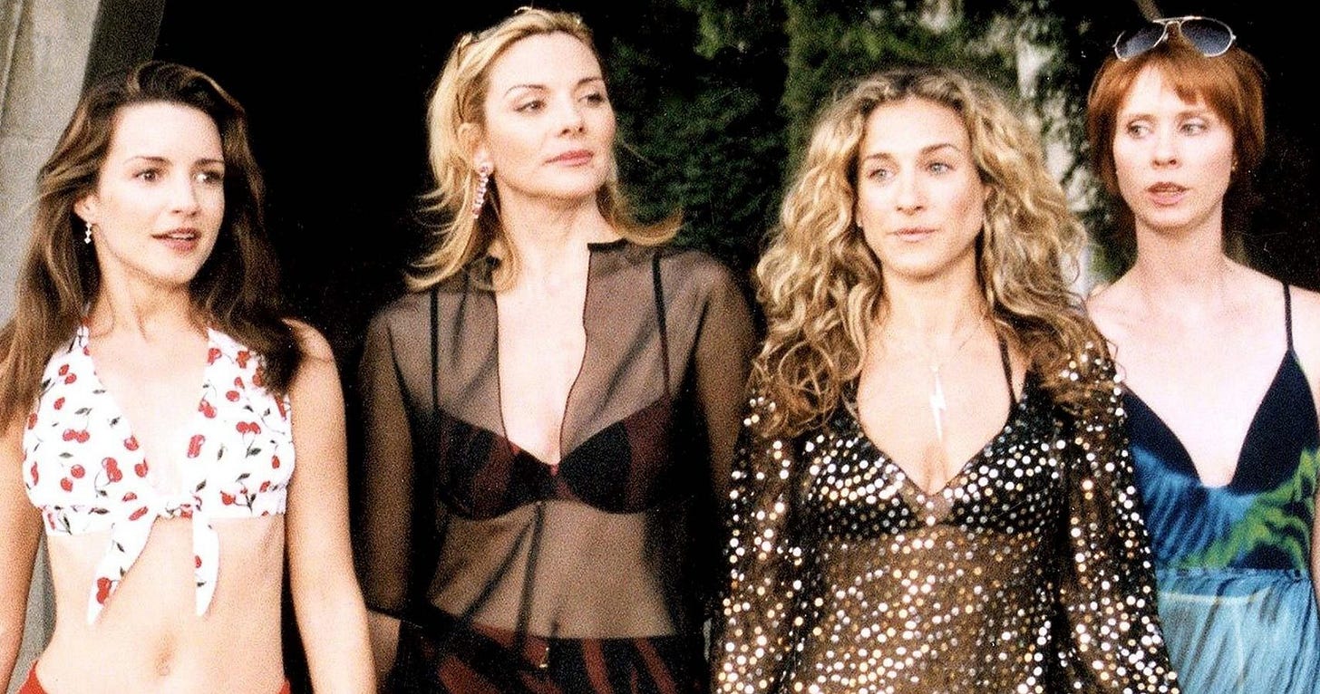 Jennifer Coolidge Doesn't Want To Replace Kim Cattrall In Sex And The City  Reboot - Daily Soap Dish