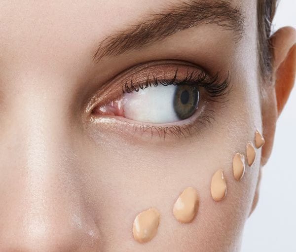 Why Your Makeup Separates (And How to Fix It in 10 Minutes)