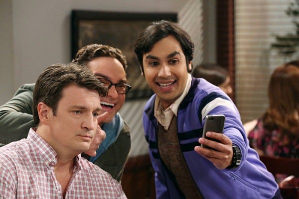 raj leonard with beefy nathan filian on big bang theory 2015 raj leonard with beefy nathan filian on big bang theory 2015
