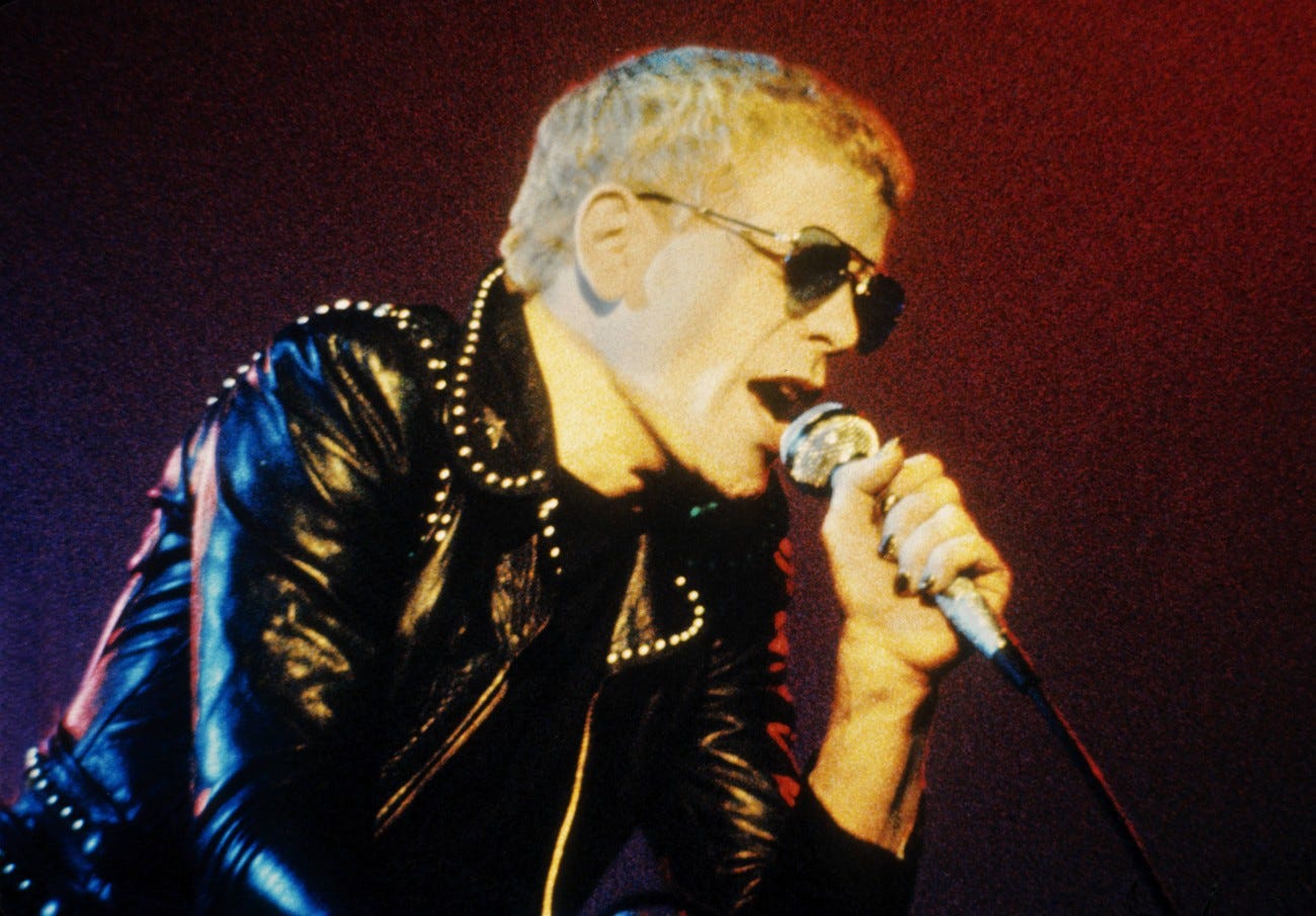 ent_loureed_4c_1028-1300x904