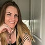 Liz Lauren B's avatar