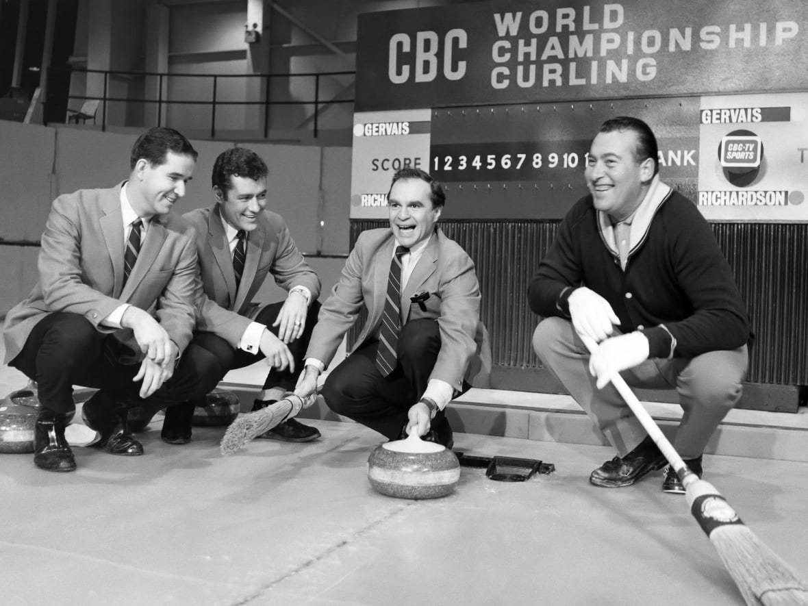 Vic Rauter on Twitter: "Alex Trebek..loved his curling..part of fhe CBC  crew..produced by TSN founder Gordon Craig.. Who is going to be missed..Alex..RIP…  https://t.co/unJ8i5tWSc"