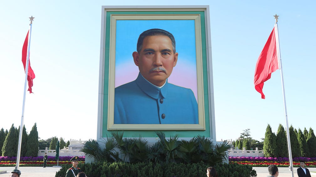 Sun Yat-sen great patriot, pioneer of national rejuvenation