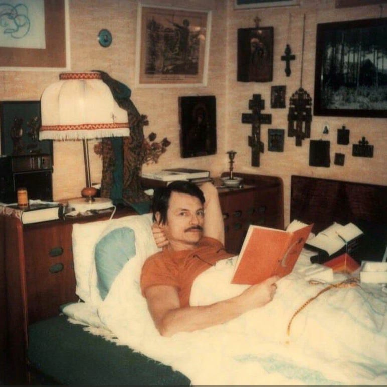 Natércia Soluça Lúcida