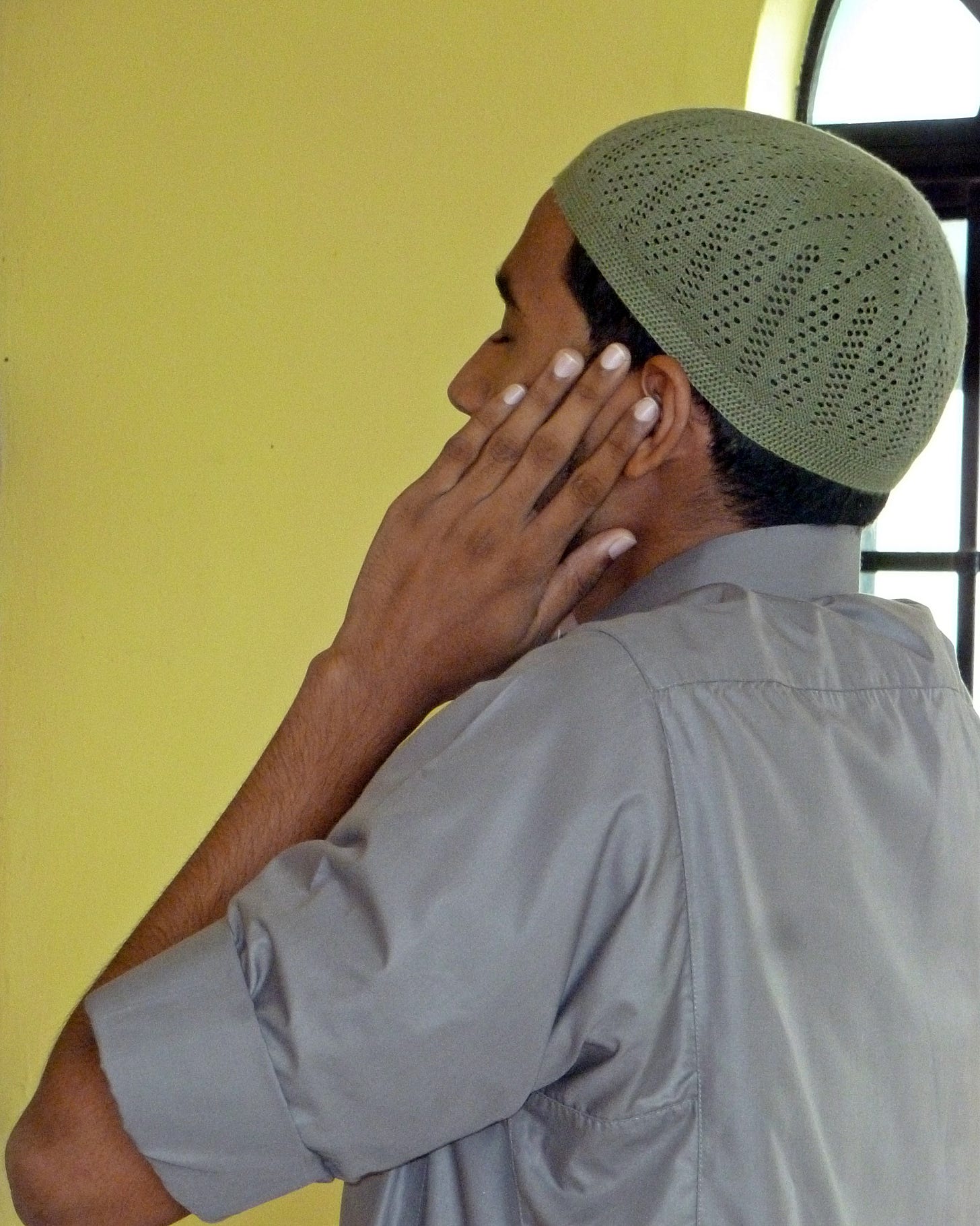 File:Hermitage Masjid - The Azan (Call to Prayer).jpg - Wikimedia Commons