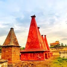 The largest cemetery in Bheemunipatnam is the FLAG CEMETERY located by the  Beach bay of bengal also known as Dutch Cemetery at Bheemili Beach . The  cemetery dates from 1762. Relatively few