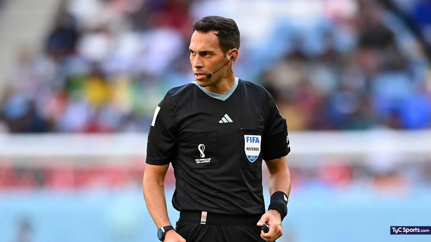 Facundo Tello debutó en el Mundial Qatar 2022: ASÍ DIRIGIÓ el partido entre Suiza y Camerún - TyC Sports