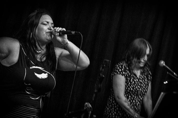 Lelani Lei, Jagged Little Band / all photos by author