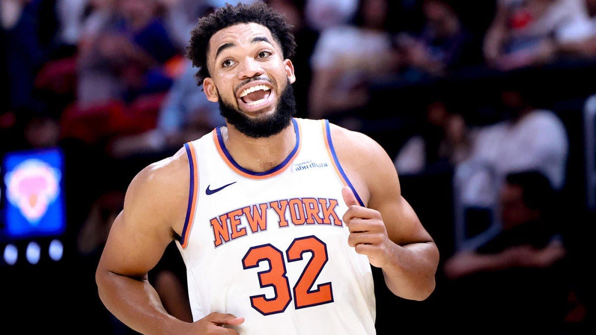 How Karl-Anthony Towns delivered his first Knicks signature performance,  with some help from Jalen Brunson - CBSSports.com