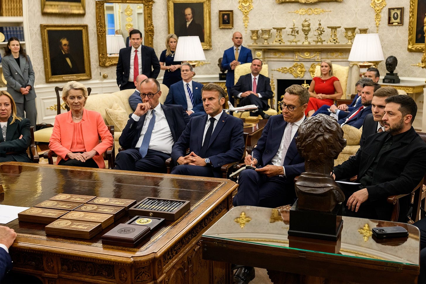 New pics of Trump holding court in Oval Office branded 'embarrassing' as  world leaders sit around his desk: 'Like schoolchildren' | The Independent