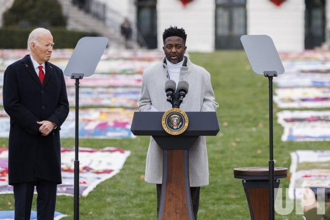 Photo: World AIDS Day Commemoration at White House - WAX20241201244 -  UPI.com