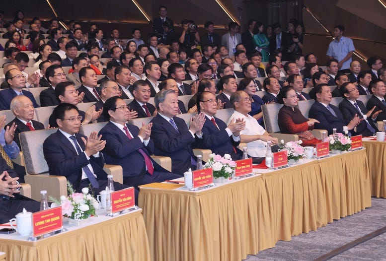 Tổng Bí thư Tô Lâm: Ngành Tài chính là lực lượng tiên phong trong đổi mới và phát triển kinh tế quốc gia- Ảnh 2. Tổng Bí thư Tô Lâm: Ngành Tài chính là lực lượng tiên phong trong đổi mới và phát triển kinh tế quốc gia- Ảnh 2.