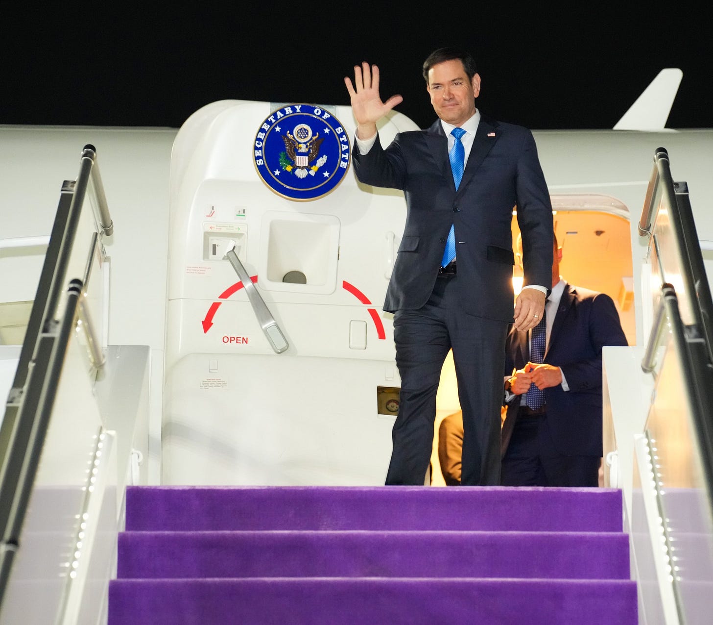Marco Rubio, secretario de Estado de Estados Unidos, al llegar a Arabia Saudí el 10 de marzo de 2025. Foto: x/@SecRubio https://x.com/SecRubio/status/1899219941125132586 Marco Rubio, secretario de Estado de Estados Unidos, al llegar a Arabia Saudí el 10 de marzo de 2025. Foto: x/@SecRubio https://x.com/SecRubio/status/1899219941125132586