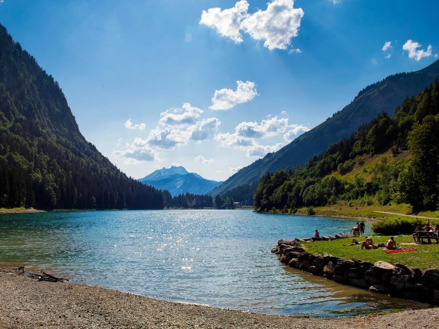 Summer jobs with Alpine Elements Summer jobs with Alpine Elements